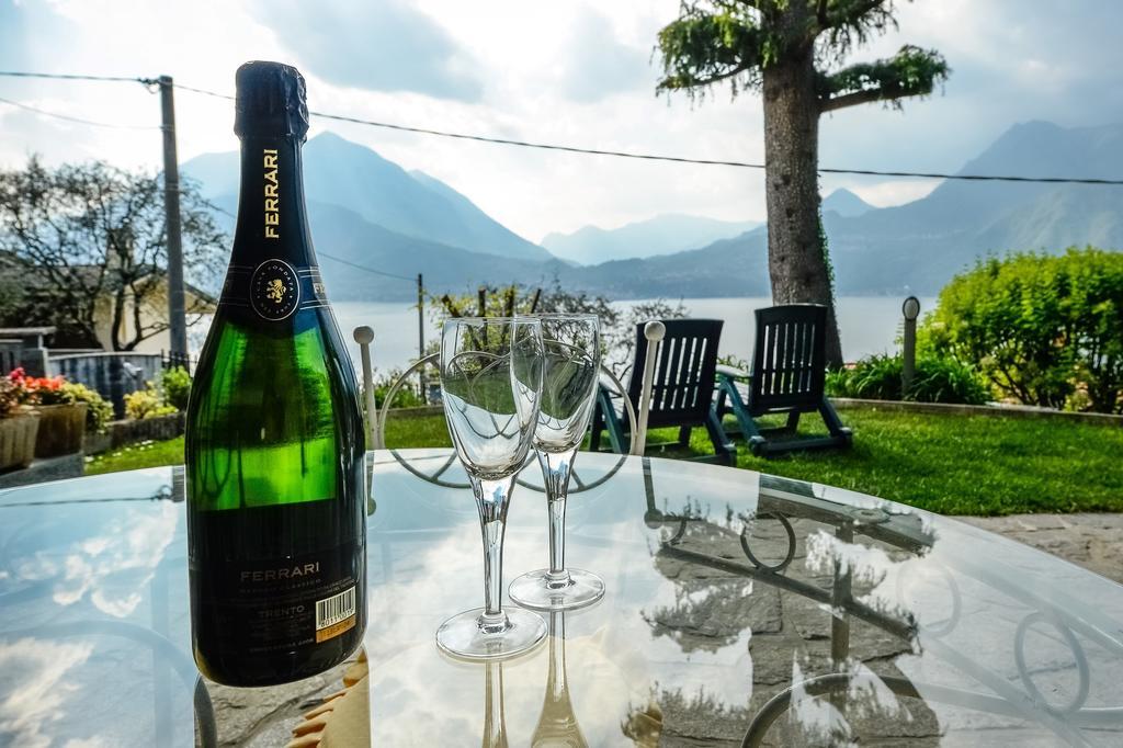 Villa Bianca Varenna Szoba fotó